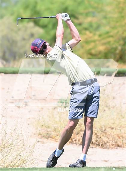 Thumbnail 2 in AIA Division III State Championship  photogallery.