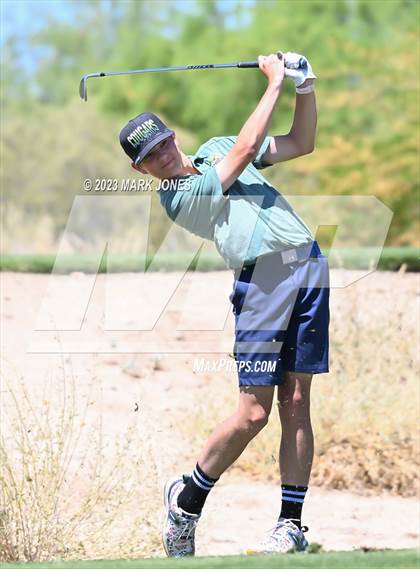 Thumbnail 3 in AIA Division III State Championship  photogallery.