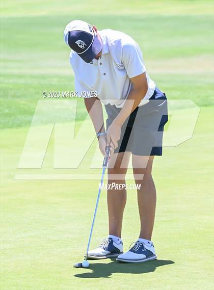 Thumbnail 3 in AIA Division III State Championship  photogallery.