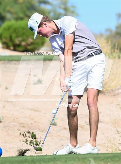Thumbnail 3 in AIA Division III State Championship  photogallery.