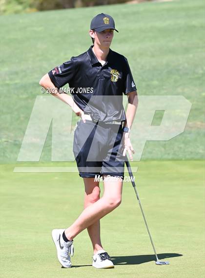 Thumbnail 3 in AIA Division III State Championship  photogallery.