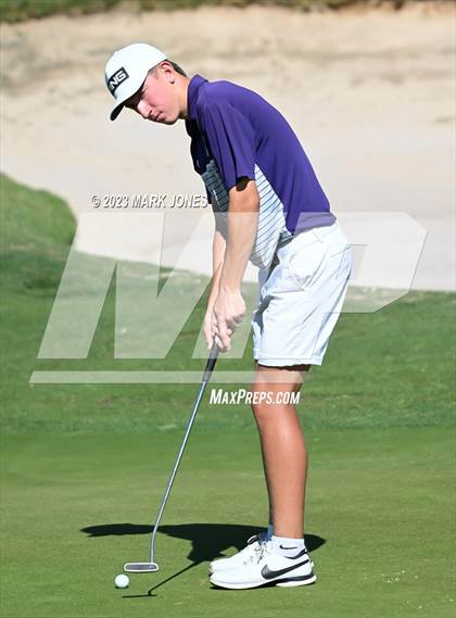 Thumbnail 3 in AIA Division III State Championship  photogallery.