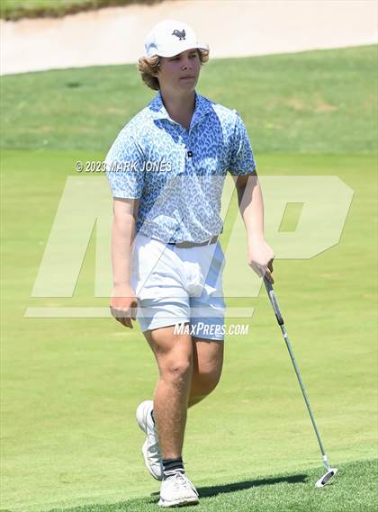 Thumbnail 2 in AIA Division III State Championship  photogallery.