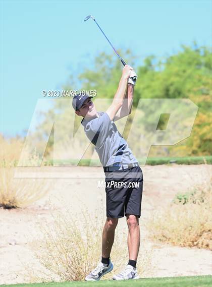 Thumbnail 3 in AIA Division III State Championship  photogallery.