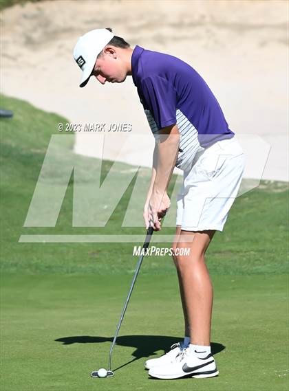 Thumbnail 1 in AIA Division III State Championship  photogallery.