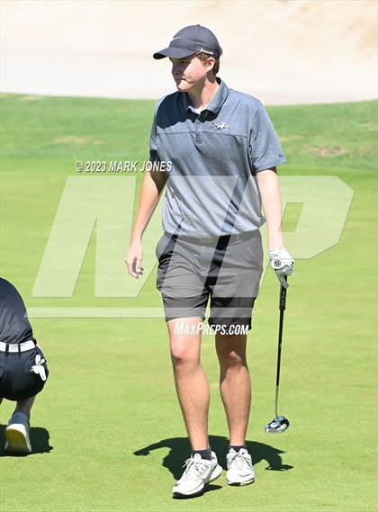Thumbnail 1 in AIA Division III State Championship  photogallery.