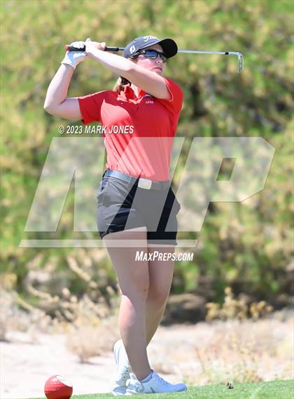 Thumbnail 1 in AIA Division III State Championship  photogallery.