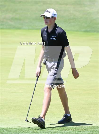 Thumbnail 2 in AIA Division III State Championship  photogallery.