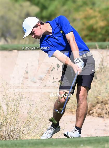 Thumbnail 3 in AIA Division III State Championship  photogallery.