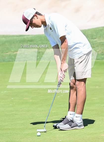 Thumbnail 2 in AIA Division III State Championship  photogallery.