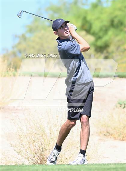 Thumbnail 3 in AIA Division III State Championship  photogallery.