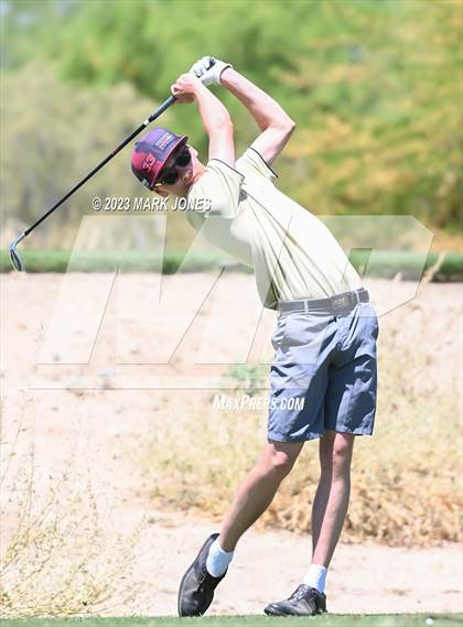 Thumbnail 3 in AIA Division III State Championship  photogallery.
