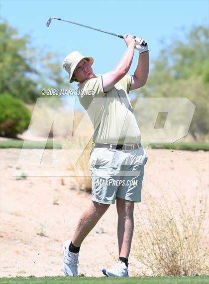Thumbnail 3 in AIA Division III State Championship  photogallery.