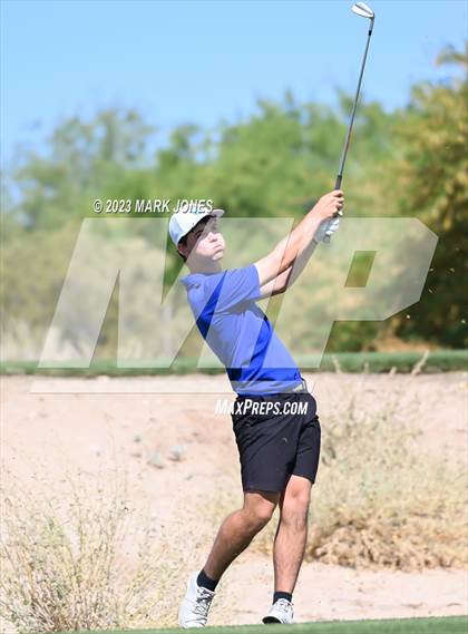 Thumbnail 2 in AIA Division III State Championship  photogallery.