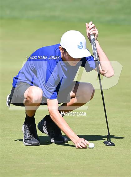 Thumbnail 3 in AIA Division III State Championship  photogallery.