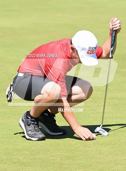 Thumbnail 2 in AIA Division III State Championship  photogallery.