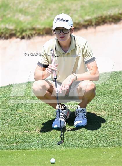 Thumbnail 2 in AIA Division III State Championship  photogallery.
