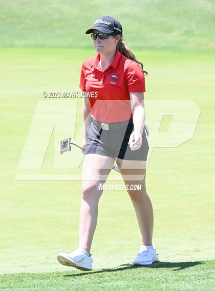 Thumbnail 1 in AIA Division III State Championship  photogallery.