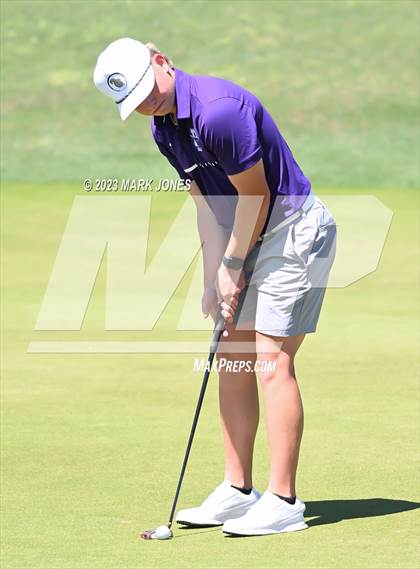 Thumbnail 3 in AIA Division III State Championship  photogallery.