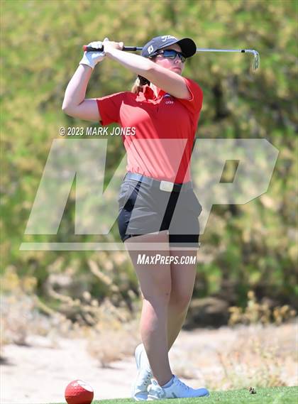 Thumbnail 3 in AIA Division III State Championship  photogallery.