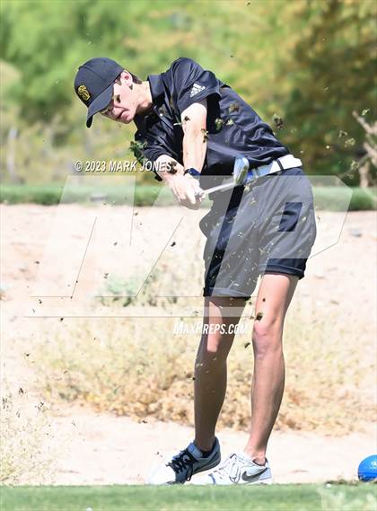 Thumbnail 3 in AIA Division III State Championship  photogallery.