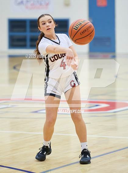 Thumbnail 3 in Las Lomas @ Campolindo photogallery.