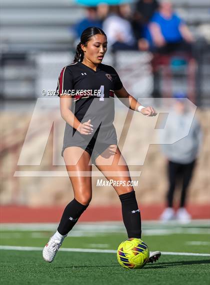 Thumbnail 3 in Santa Margarita vs. Oaks Christian (CIF-SS Open Div Semi Final) photogallery.