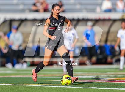 Thumbnail 1 in Santa Margarita vs. Oaks Christian (CIF-SS Open Div Semi Final) photogallery.