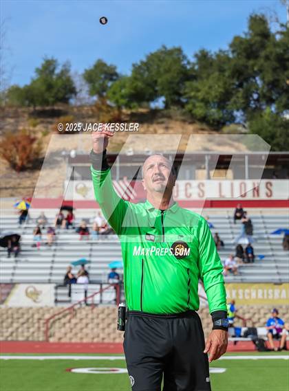 Thumbnail 2 in Santa Margarita vs. Oaks Christian (CIF-SS Open Div Semi Final) photogallery.