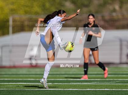 Thumbnail 1 in Santa Margarita vs. Oaks Christian (CIF-SS Open Div Semi Final) photogallery.