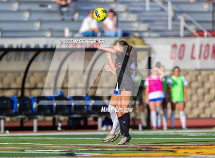 Thumbnail 3 in Santa Margarita vs. Oaks Christian (CIF-SS Open Div Semi Final) photogallery.