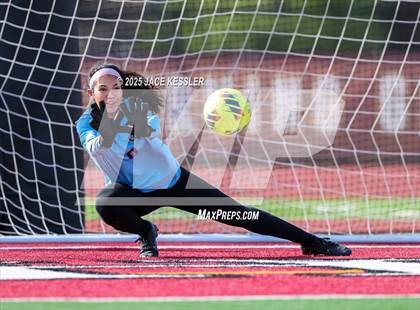 Thumbnail 2 in Santa Margarita vs. Oaks Christian (CIF-SS Open Div Semi Final) photogallery.