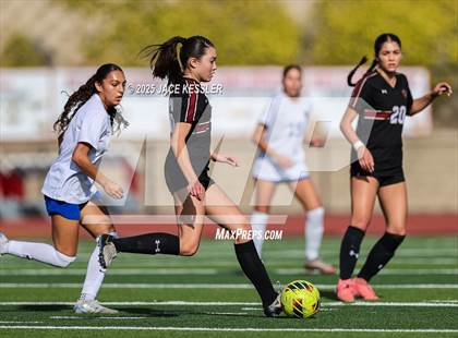 Thumbnail 3 in Santa Margarita vs. Oaks Christian (CIF-SS Open Div Semi Final) photogallery.