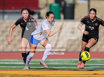 Thumbnail 3 in Santa Margarita vs. Oaks Christian (CIF-SS Open Div Semi Final) photogallery.