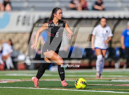 Thumbnail 3 in Santa Margarita vs. Oaks Christian (CIF-SS Open Div Semi Final) photogallery.