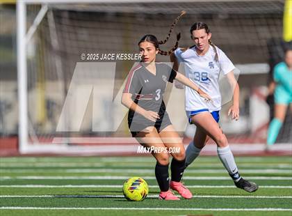 Thumbnail 1 in Santa Margarita vs. Oaks Christian (CIF-SS Open Div Semi Final) photogallery.