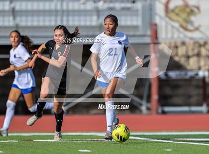 Thumbnail 1 in Santa Margarita vs. Oaks Christian (CIF-SS Open Div Semi Final) photogallery.
