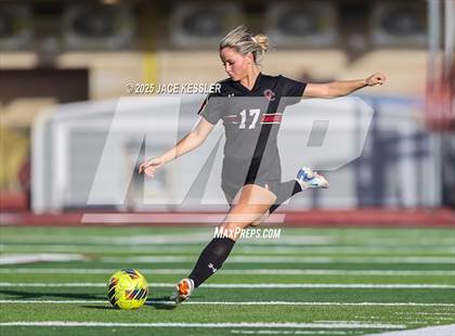 Thumbnail 2 in Santa Margarita vs. Oaks Christian (CIF-SS Open Div Semi Final) photogallery.