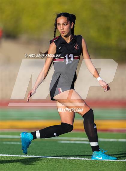 Thumbnail 2 in Santa Margarita vs. Oaks Christian (CIF-SS Open Div Semi Final) photogallery.