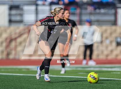 Thumbnail 1 in Santa Margarita vs. Oaks Christian (CIF-SS Open Div Semi Final) photogallery.