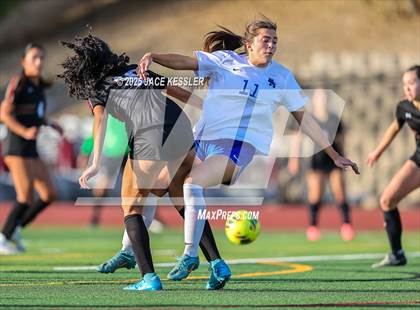 Thumbnail 3 in Santa Margarita vs. Oaks Christian (CIF-SS Open Div Semi Final) photogallery.