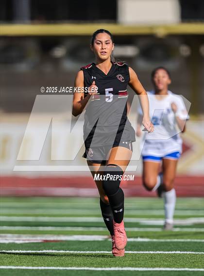 Thumbnail 2 in Santa Margarita vs. Oaks Christian (CIF-SS Open Div Semi Final) photogallery.