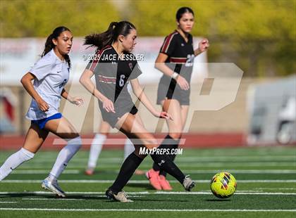 Thumbnail 1 in Santa Margarita vs. Oaks Christian (CIF-SS Open Div Semi Final) photogallery.