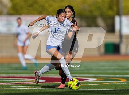 Thumbnail 3 in Santa Margarita vs. Oaks Christian (CIF-SS Open Div Semi Final) photogallery.