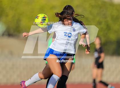 Thumbnail 1 in Santa Margarita vs. Oaks Christian (CIF-SS Open Div Semi Final) photogallery.