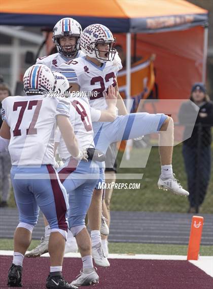 Thumbnail 3 in Tolono Unity vs St. Joseph-Ogden (IHSA 3A Round 2) photogallery.