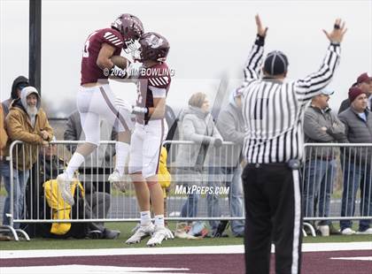 Thumbnail 1 in Tolono Unity vs St. Joseph-Ogden (IHSA 3A Round 2) photogallery.