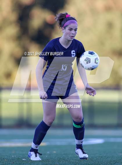 Thumbnail 2 in Farmington vs. Staples (CIAC Class LL Quarterfinal round) photogallery.