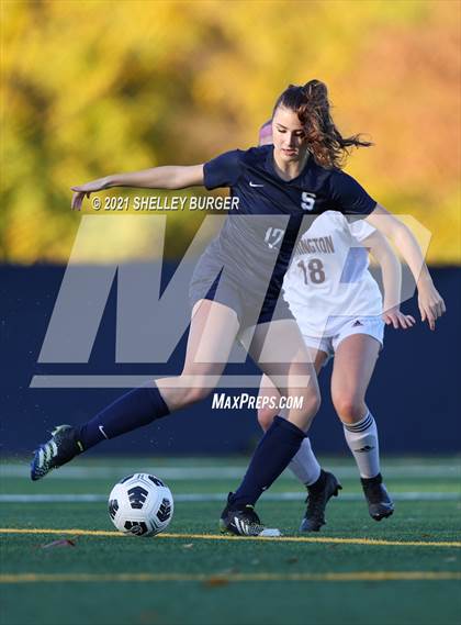Thumbnail 2 in Farmington vs. Staples (CIAC Class LL Quarterfinal round) photogallery.