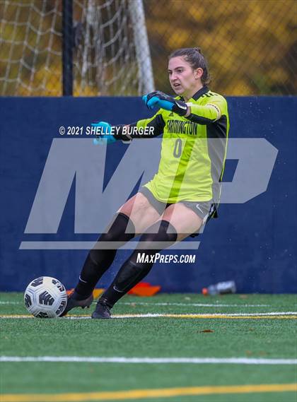 Thumbnail 3 in Farmington vs. Staples (CIAC Class LL Quarterfinal round) photogallery.